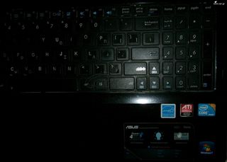 ΠΩΛΕΙΤΑΙ LAPTOP ASUS