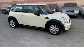 Mini Cooper 2010 ONE 1.4-thumb-5