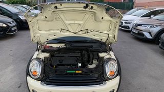 Mini Cooper 2010 ONE 1.4-thumb-41