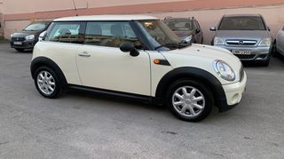 Mini Cooper 2010 ONE 1.4-thumb-10