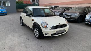 Mini Cooper 2010 ONE 1.4-thumb-12