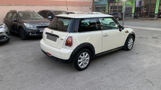Mini Cooper 2010 ONE 1.4-thumb-23