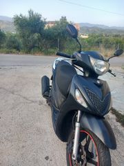 Suzuki Sixteen 150 2009