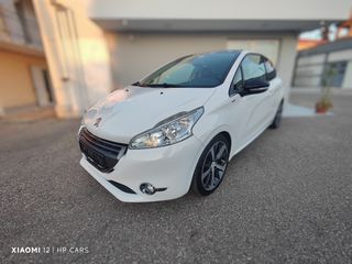 Peugeot 208 2012 ALLURE PANORAMA FELINE