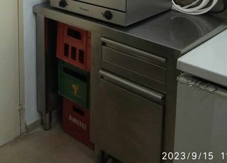 5 ερμαριο με καροτσι 400