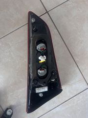 ΦΑΝΑΡΙ ΠΙΣΩ ΤΖΑΜΟΠΟΡΤΑΣ ΔΕΞΙ HYUNDAI I20 2014-thumb-1