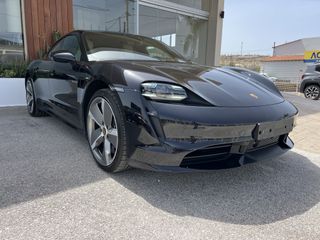 Porsche Taycan 2022 TURBO PORSCHE DESIGN