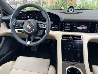 Porsche Taycan 2022 TURBO PORSCHE DESIGN-thumb-39