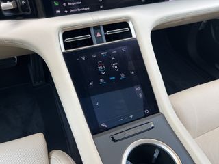 Porsche Taycan 2022 TURBO PORSCHE DESIGN-thumb-46