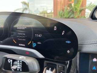 Porsche Taycan 2022 TURBO PORSCHE DESIGN-thumb-59