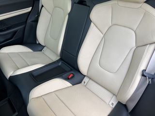 Porsche Taycan 2022 TURBO PORSCHE DESIGN-thumb-18