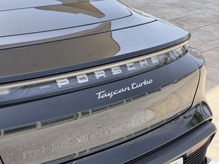 Porsche Taycan 2022 TURBO PORSCHE DESIGN-thumb-32