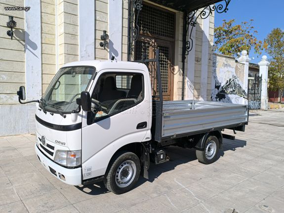Toyota Dyna 2012 DYNA 100