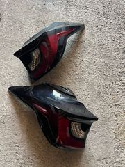 TOYOTA YARIS 20-24 ΦΑΝΑΡΙΑ ΠΙΣΩ ΔΕΞΙ & ΑΡΙΣΤΕΡΟ ΤΙΜΗ ΤΕΜΑΧΙΟΥ