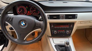 Bmw 320 2010 E 92-thumb-16