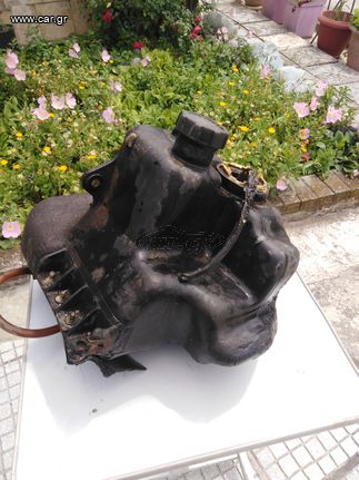 ΠΩΛΕΙΤΑΙ ΤΕΠΟΖΙΤΟ ΡΕΖΕΡΒΟΥΑΡ PIAGGIO TYPHOON 50cc