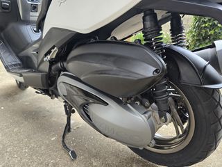 Kymco Xciting 400i 2014-thumb-5