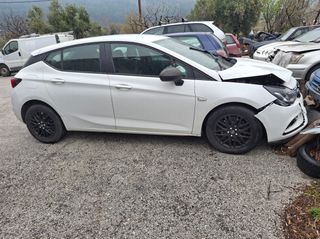Opel Astra 2016