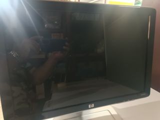 MONITOR HPw2216 22"