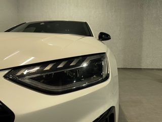 Audi A4 2021 Quattro-S Line-Mild Hybrid-204Hp-thumb-6
