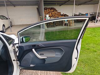 Ford Fiesta 2010 VAN EURO 5 DIESEL TDCI-thumb-8