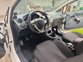 Ford Fiesta 2010 VAN EURO 5 DIESEL TDCI-thumb-14