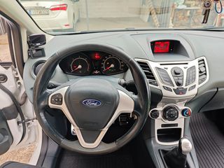 Ford Fiesta 2010 VAN EURO 5 DIESEL TDCI-thumb-16