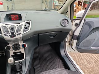 Ford Fiesta 2010 VAN EURO 5 DIESEL TDCI-thumb-17