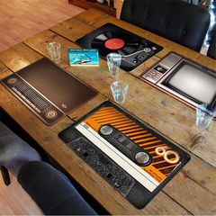 Retro Placemats - Set of 4 (03777) / Gadgets
