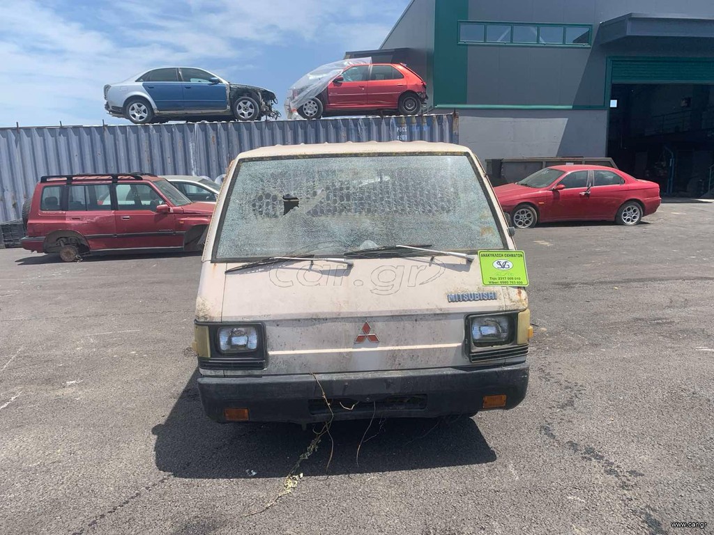 Mitsubishi L300 1987
