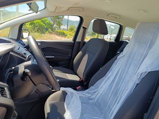 Ford C-Max 2017 C-MAX-thumb-6
