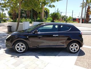 Alfa Romeo Mito 2012-thumb-5