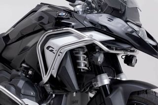 Κωδ.330622 SW-MOTECH προστατευτικά κάγκελα κάτω Crash Bar SBL.07.975.10400 ασημί τηλ.215-215-8211