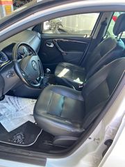Dacia Duster 2012 1.5 PRESTIGE 4X2-thumb-8