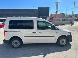 Volkswagen Caddy 2017-thumb-2