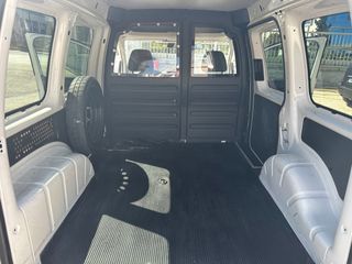 Volkswagen Caddy 2017-thumb-16