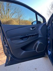 Renault Captur 2014 TCE 120 Intense EDC-thumb-13