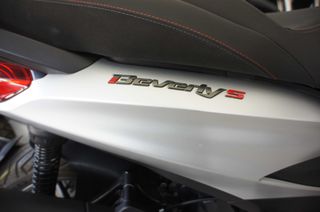 Piaggio Beverly 400 2021 PIAGGIO BEVERLY 400-thumb-1