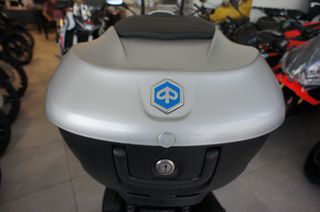 Piaggio Beverly 400 2021 PIAGGIO BEVERLY 400-thumb-18