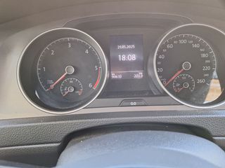 Volkswagen Golf 2016 TDI-thumb-5