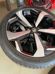 Nissan Juke 2020 Premier Edition 185/500 DCT Automatic-thumb-18