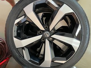 Nissan Juke 2020 Premier Edition 185/500 DCT Automatic-thumb-23