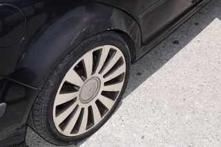 Volkswagen Golf 2004 TDI ΓΙΑ ΑΝΤΑΛΛΑΚΤΙΚΑ ΛΕΙΤΟΥΡΓΕΙ ΚΑΝΟΝΙΚΑ-thumb-9