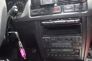 Volkswagen Golf 2004 TDI ΓΙΑ ΑΝΤΑΛΛΑΚΤΙΚΑ ΛΕΙΤΟΥΡΓΕΙ ΚΑΝΟΝΙΚΑ-thumb-11