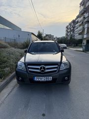 Mercedes-Benz GLK 220 2010 blue efficiency