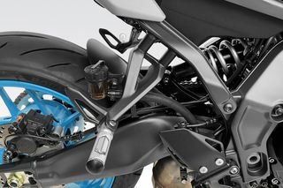 DPM Προεκτάσεις μαρσπιέ συνεπιβάτη Yamaha MT-09 2024