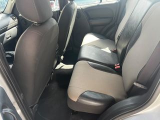 Jeep Cherokee 2005 EXTREME SPORT-thumb-14
