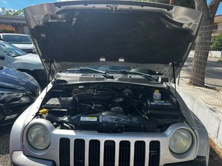 Jeep Cherokee 2005 EXTREME SPORT-thumb-37