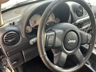Jeep Cherokee 2005 EXTREME SPORT-thumb-21