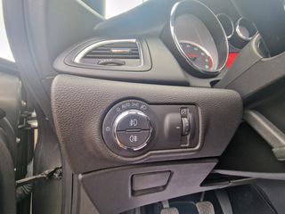 Opel Cascada 2019 1.4 TURBO 140HP S/S-thumb-19
